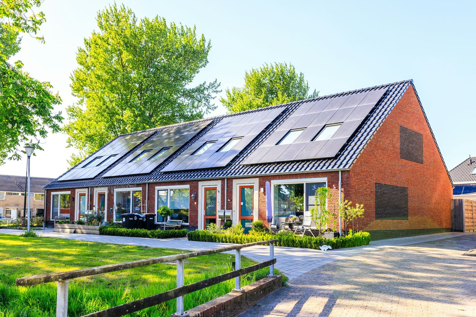 Reihenhäuser mit Solaranlage